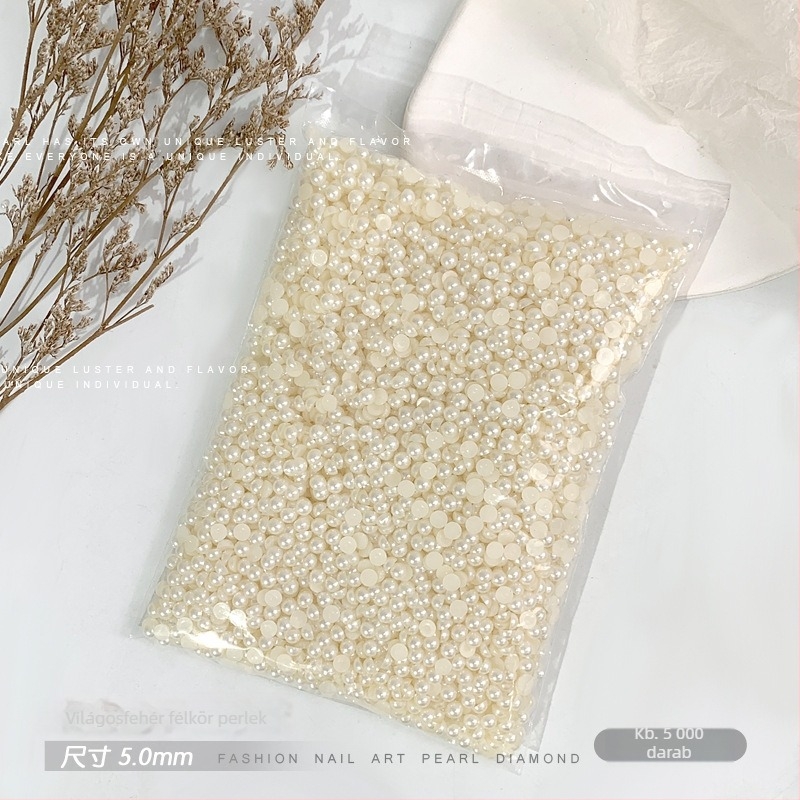 Rose forest gyöngyös műkörmös dekorációkészlet — félkör alakú, sík aljú gyöngyök; Anyagok: műanyag, gyöngy, gyanta; Minták: virág, szerelem, vízcsepp