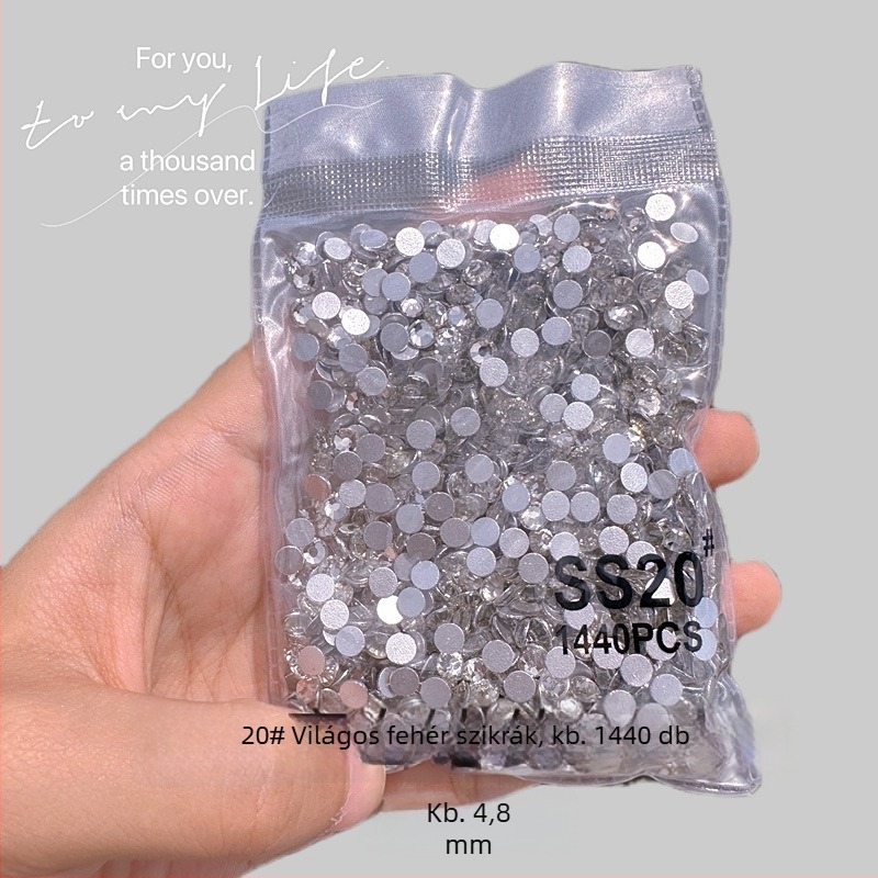 Körömdísz kis majommal, osztrák utánzat gyémántok, alumínium-oxid, alapcsomagolás