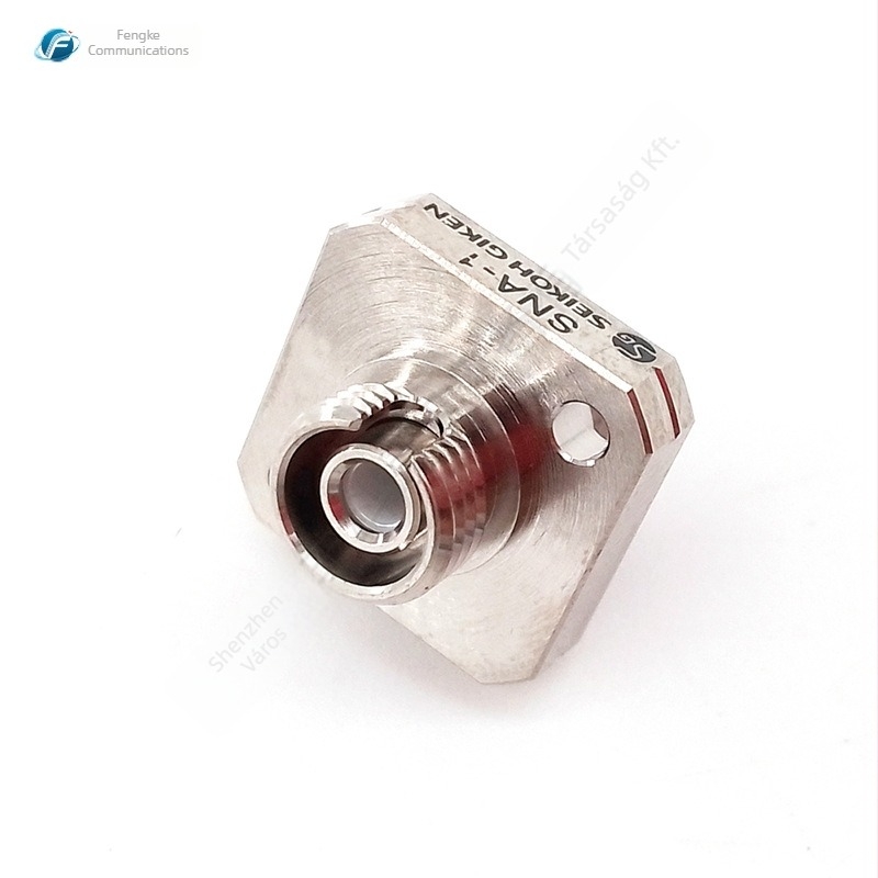 Seiko SC FC/APC tesztcsatlakozó adapter – beépítési veszteség 0.1 dB, visszaverődési veszteség 65 dB, 500 beillesztési ciklus