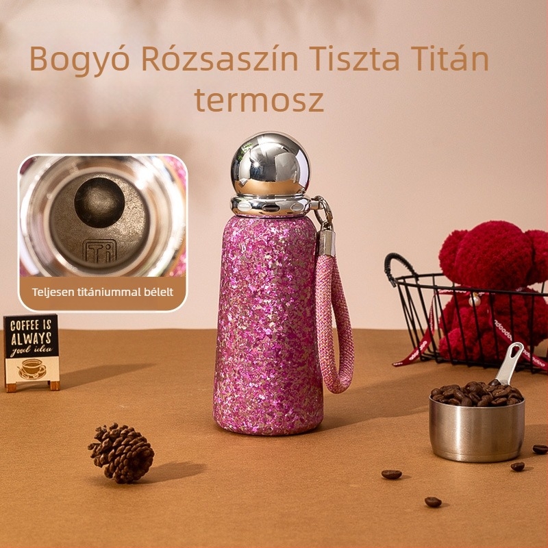 Tiszta titánból készült izolált pohár antibakteriális védelemmel, hőmérsékletzáró funkció, hordozó zsinórral, 6–12 órás szigetelés