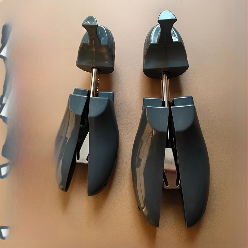 Állítható műanyag cipőfeszítő — Modell: cipőfeszítő/last/expander; Márka: An outside; Stílus: mindennapi használat; Alkalmas: sportcipő, bőr cipő, szandál, casual cipő, munkacipő; Évszakok: egész évben