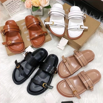 Női papucs szintetikus bőrből, PVC talppal, 0–3 cm vastag talppal, záródás: flip-flop, légáteresztő és csúszásmentes