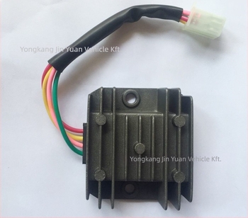 SD CG150cc terepmotor – egyenirányító és négyvezetékes feszültségszabályozó hűtőbordával