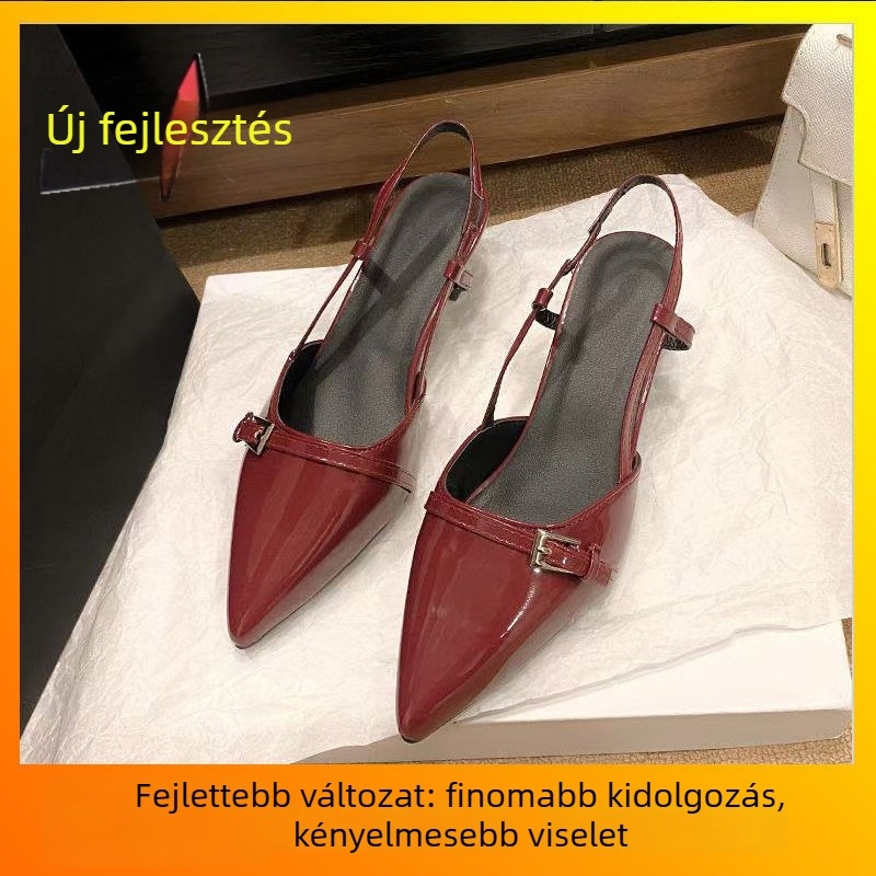 Magas sarkú cipő, hegyes orr, PU felsőrész, alacsony boka, sarokmagasság 3–5 cm, gumírozott talp