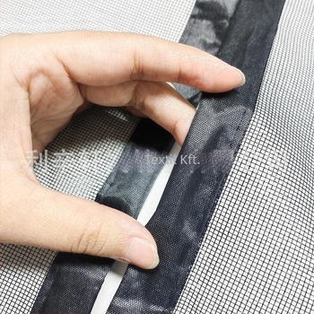 Mágneses ajtófüggöny hálóval (Anyag: Oxford vászon; Ajtófüggöny típusa: Hálós ajtófüggöny; Alkalmas helyiségek: Nappali, Konyha, Balkon; Stílus: Modern egyszerűség; Funkciók: rovarok elleni, Csendes)