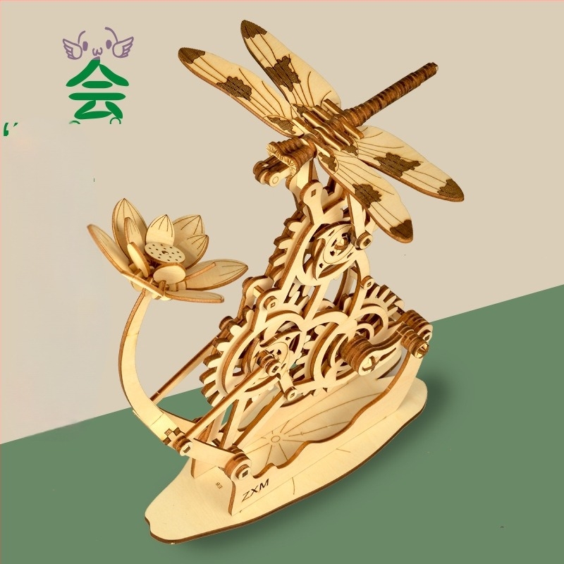 Fából készült 3D Dragonfly puzzle – DIY mechanikus összeállítású játék 7–14 éveseknek, fehér dobozos csomagolás