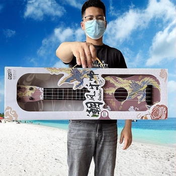 Műanyag gyerekeknek szóló gitár játék — játszható zenei hangszer, ukulele-stílusú, 4-6 éveseknek