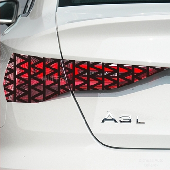 Autó hátsó lámpa matricája – hexagonális méhsejt mintával, ragasztó típusú testmatrica Kats