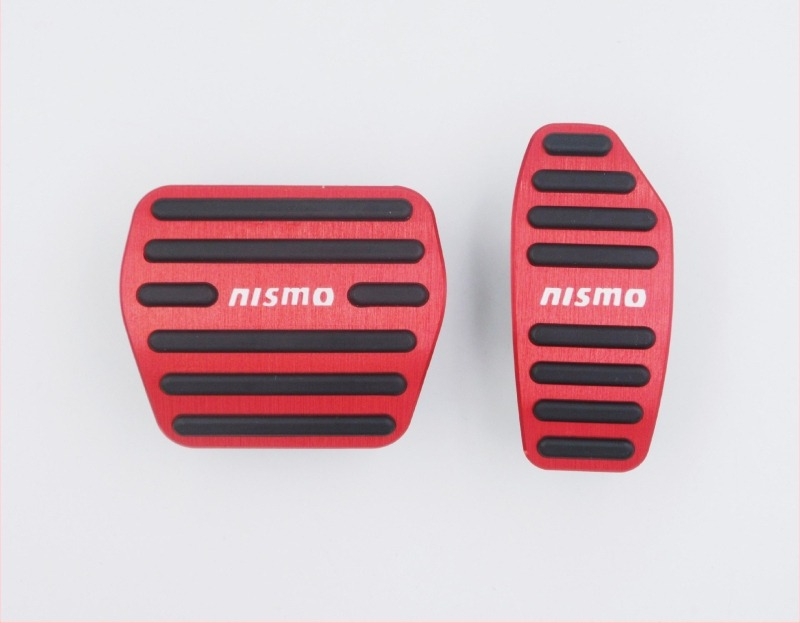 NISMO pedál készlet alumíniumötvözetből Nissan Teana, Qashqai, Juke és X-Trail számára