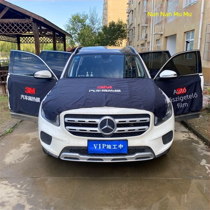 Gépjármű fólia telepítési védőhuzat, velúr vastagított vízálló kompozit anyag, testreszabható feldolgozás, általános modell, az autó festék felületének védelmére a szerelés során