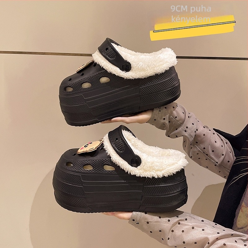 Crocs-stílusú esküvői szandál, 7-8 cm-es sarok, vastag talp, EVA felső rész és EVA talp, kerek orr, csúszásmentes