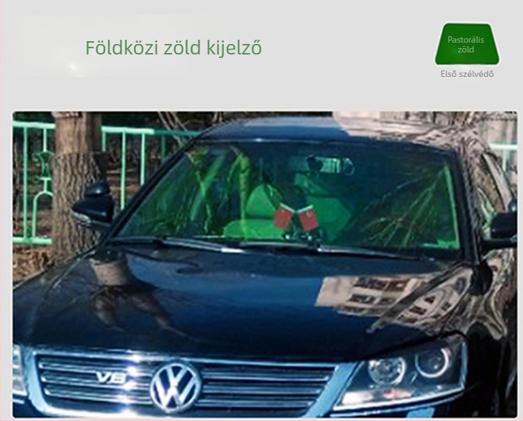 Autó első szélvédő fólia hőszigeteléssel és robbanásbiztos tulajdonságokkal, átengedés 71–80%, fém szigetelő réteg, 10+ éves garancia