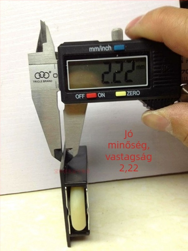 Szekrény csúszóajtó görgők – műanyag, amerikai stílus, modell 002_14Xbc