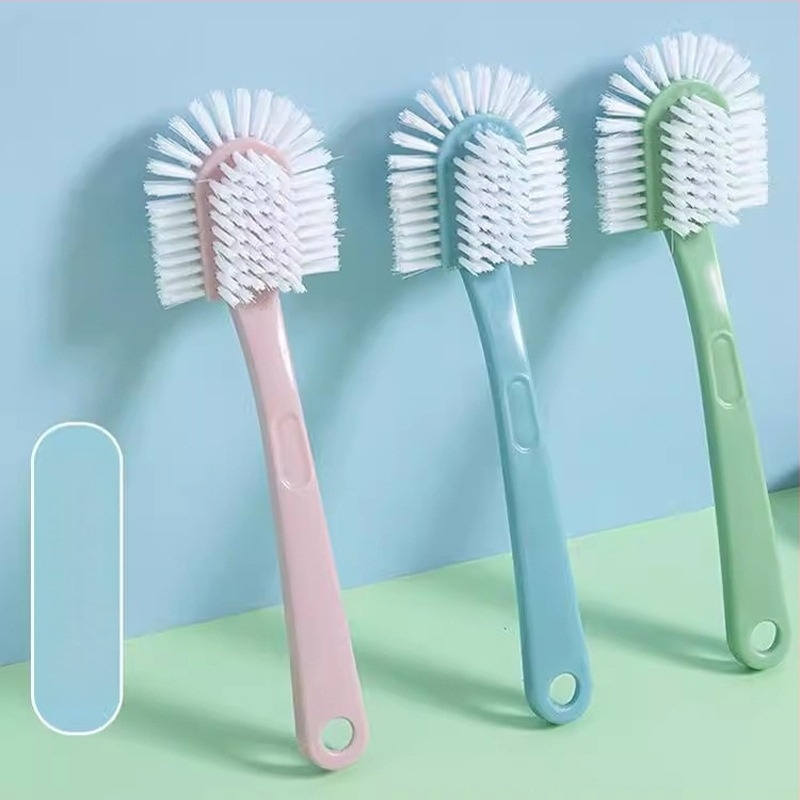 Ötoldalas cipőtisztító kefe, puha sörtékkel, műanyag kivitel, minimalist design, háztartási tisztításra