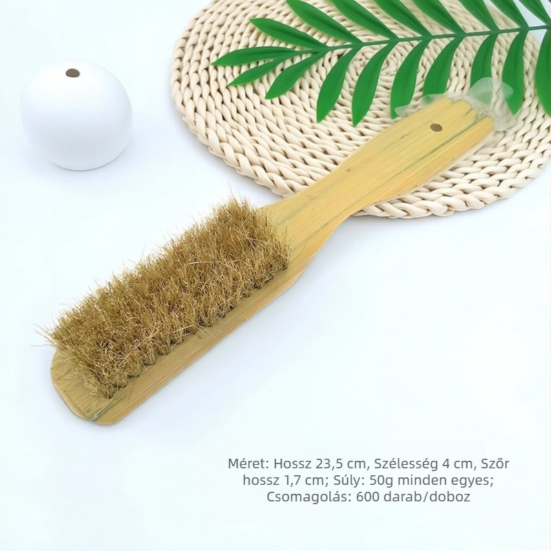 Hosszú nyelű cipőseprő disznószőrrel, négyszögletes fej