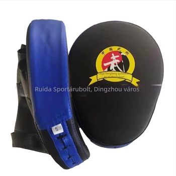 Ruikang boxkesztyűk – PU anyag, akasztó típus, súly 0,12 kg, modell rhk7