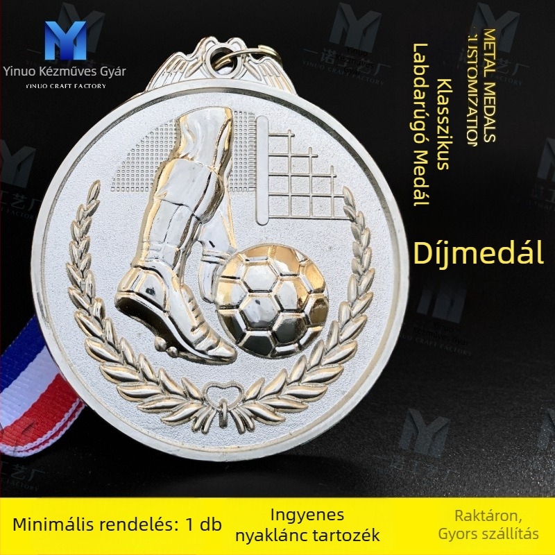 Cinkötvözetből készült futballérem személyre szabható dizájnnal, nyomtatott logó, nettó tömeg 60 g, aranyozott kártya