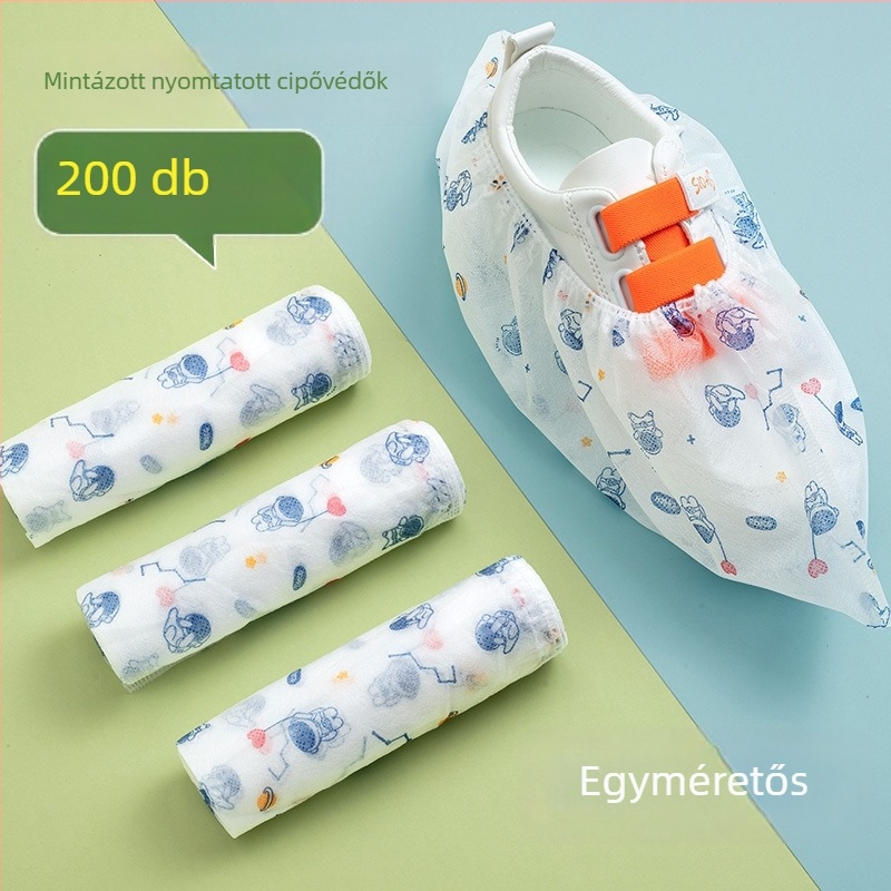Cipővédők nem szőtt anyagból, vastított kivitel, karikatúra mintával, nyomtatott logóval, testreszabható