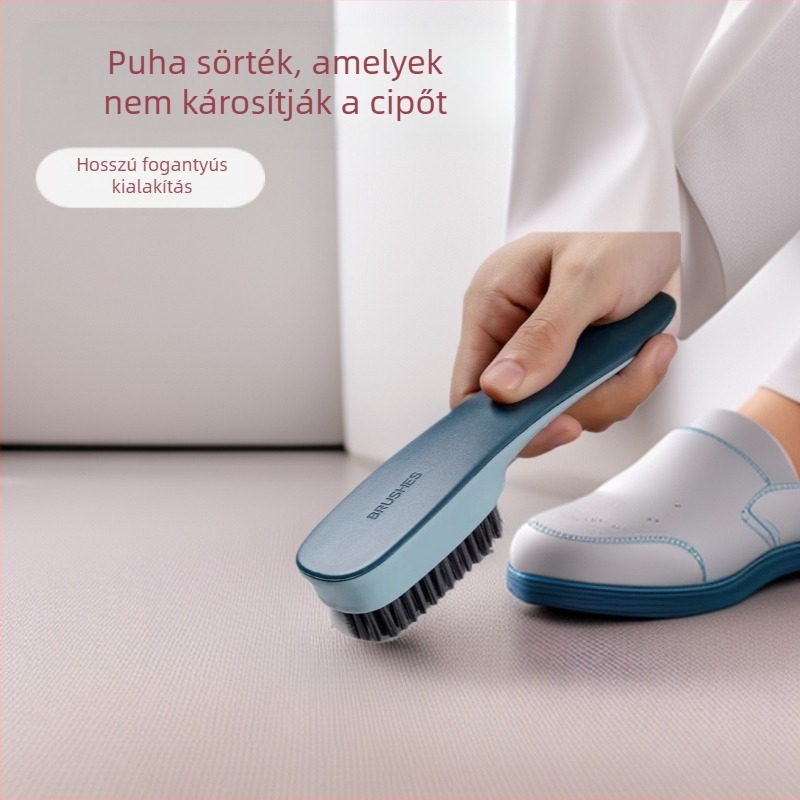 Színes cipőtisztító kefe hosszú nyéllel, műanyagból, akasztóval, puha sörtékkel, nem károsítja a cipőt, tisztító kefe a keskeny résekhez