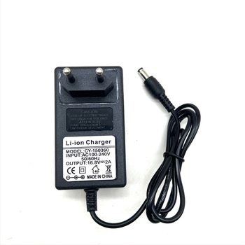 SSD Li-ion akkumulátorokhoz készült töltő, többfeszültségű kimenettel 16.8V/21V/25.2V; bemenet 110-240V AC