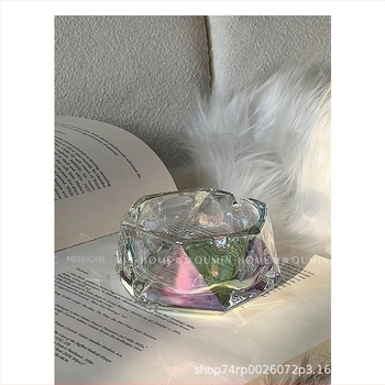 Üvegből készült hamutál, minimalist stílus, dekoráció és tárolási funkciók, Orthodontic márka