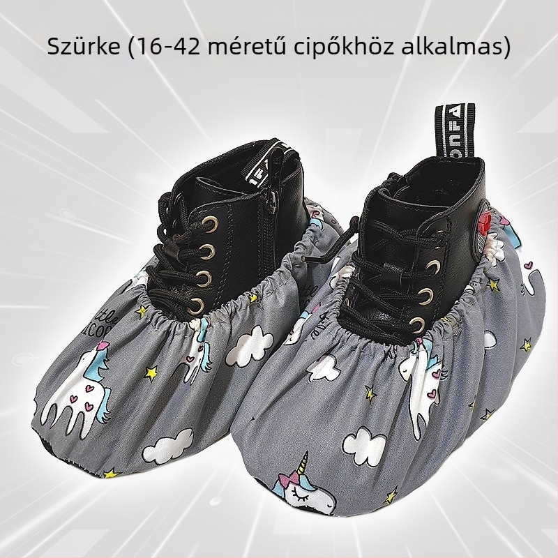 Belső használatra készült gyerekeknek szánt textil cipővédő, rajzfilm mintával, csúszásmentes, vastagított, kopásálló, mosható