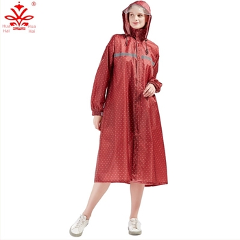 Egyrészes esőkabát túrázáshoz, poliészter taft anyag, 0,18 mm vastagság, PVC vízálló réteg, nyomtatott logó, testreszabás elérhető