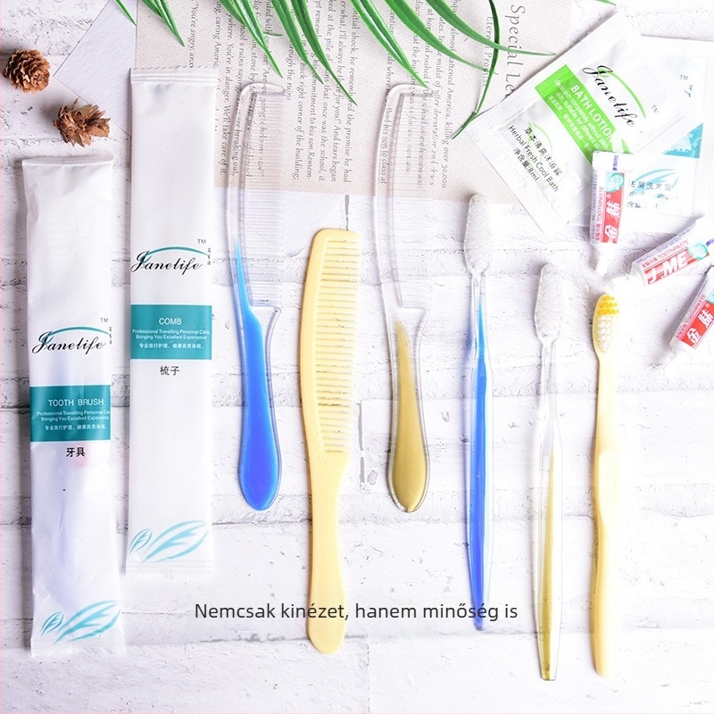 Egyszer használatos fogkefés és toalettkellékek készlet, hat darabos, műanyagból (PE), logó nyomtatási lehetőség, személyre szabás, univerzális minta