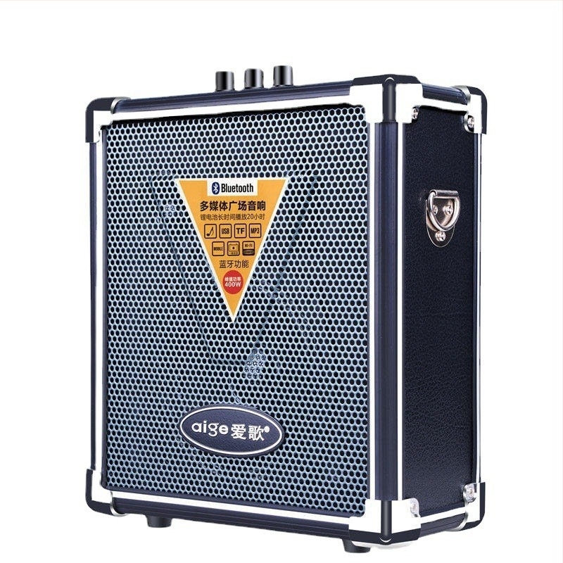 Bluetooth hangszóró Q70bt — hordozható, nagy teljesítményű, memóriakártya és USB bemenettel, kültéri használatra (SNR ≥75 dB)