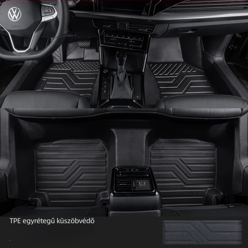 Passat 2025-ös padlószőnyeg készlet küszöbmegoldással, ötüléses konfigurációhoz, logó nyomtatás, termékkód 6823H886815Z14