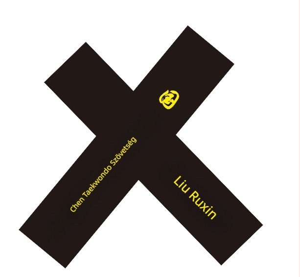 Felnőtt Taekwondo öv hímzett névvel és gravírozással – pamut szövet 85% és lenvászon keverékű bélés 85% – alkalmas Taekwondo-hoz