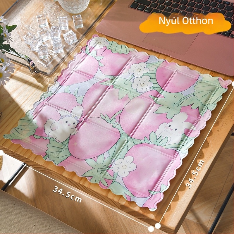 PVC hűtőpárna vízzel töltve, rajzfilm-stílusú, 0,6 kg, hőguta megelőzésére és hűtésre