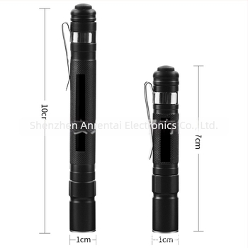 Mini LED zseblámpa teleszkópos zoommal, tollklipsz, alumíniumötvözet test, AAA elemmel működik