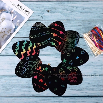 Húsvéti tojás karcolt művészet – egyedi forma, méret 7x6 cm