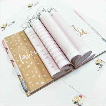 Esküvői tervező napló spirálkötéssel, papírborító, 100 g semleges papír, alumíniumötvözet szerelvény