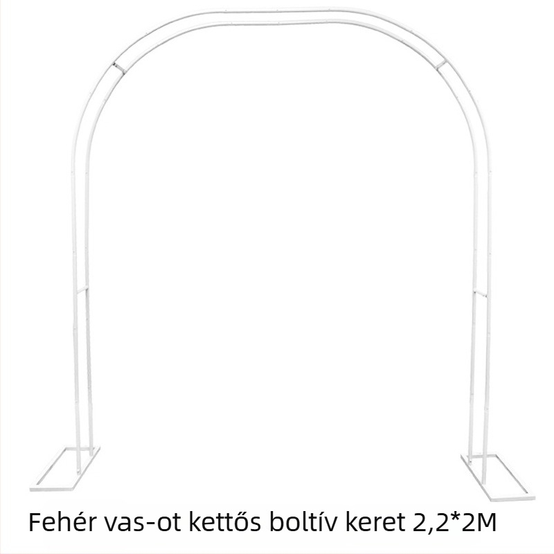 Kovácsoltvas ívkapu virággal, dekoráció rendezvényhelyszínhez