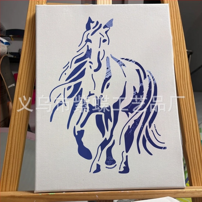 DIY festmény sablon galoppozó ló motívummal, PET anyag, fal grafitohoz