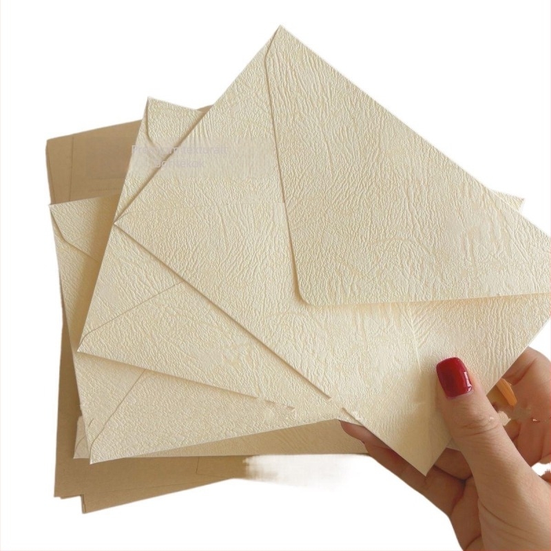 Kraft papír levélpapír és borítékkészlet – vastagított, Ins stílus, minimalist, ókori stílusú meghívókhoz (Anyag: kraft papír; Stílus: Ins; Téma: ókori; Használat: meghívók)