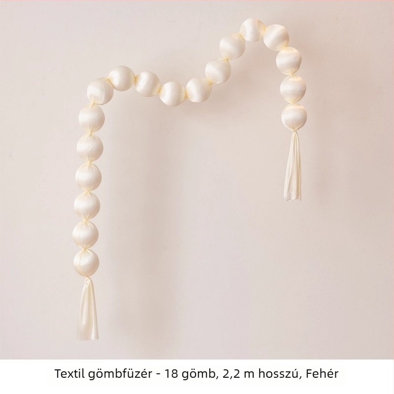 Bangou habgömbökből álló girland – lánc textilgömbökből a háttérfalhoz, INS-stílus, 2353, terem elrendezési eszköz