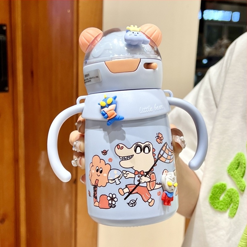 Gyerekeknek készült termoszos pohár fogantyúval és szívócsővel, kacsaformájú szájrésszel a biztonságos iváshoz — belső 316 rozsdamentes acél, külső 304 rozsdamentes acél, 6–12 órás hőszigetelés, egyéni logó