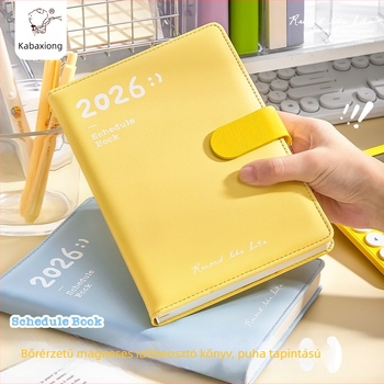 Kappa Bear bőrhatású notesz Binder kötésével, 90 g nyers cellulóz papír, 50–100 oldal.