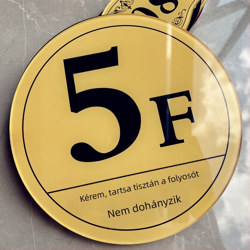 Akril padlójelző tábla – Testreszabható UV nyomtatással (Anyag: Akril; Személyre szabás: Igen; Nyomtatás: UV; Alkalmazás: Padlójelölés)