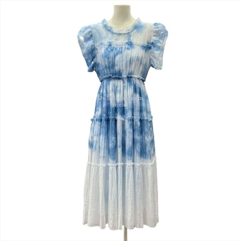 A-vonalú ruha tie-dye virágmintával, lebegő ujjak, elasztikus derékkal, középhosszú
