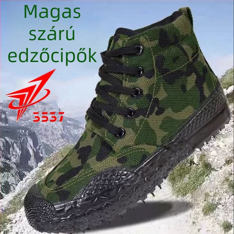 Kamuflált mintázatú vászon felső részű túracipő, magas szárú, elülső fűzőzár, csúszásmentes vulkanizált gumitalp