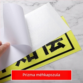 Reflektív hozzáférési figyelmeztető tábla - Ne kövesse az autót (UV nyomtatás), Anyag: reflexiós fólia, Alkalmas lakóingatlanokra, földalatti parkolókra és irodai parkolókra, Testreszabható