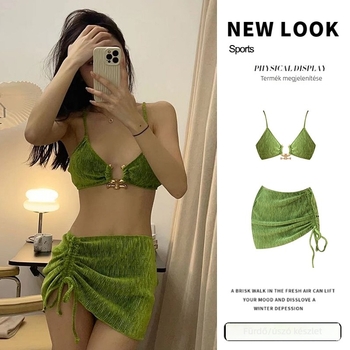 Női bikiniszett – párnázott kosár, Milk Silk anyag, gyorsan száradó, háromszög fazon, vállpánt nélkül