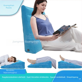 Hordozható háromszög alakú belső levegős párna flockolt PVC felülettel nyaki támaszhoz, méretek 66×20×66 cm