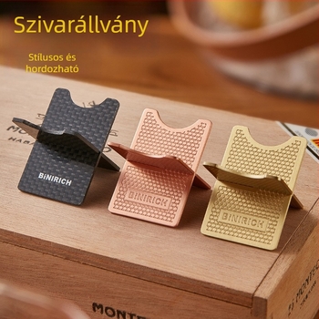Leválasztható fém szivartartó — mini hordozható, ajándékdobozzal