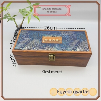 Hosszúkás, antik stílusú fa doboz rosewood-immitációval, ajándékkísérő doboz fiberboardból, Mingjiang wood art márka, dekoratív tekercs és hímzett brokát