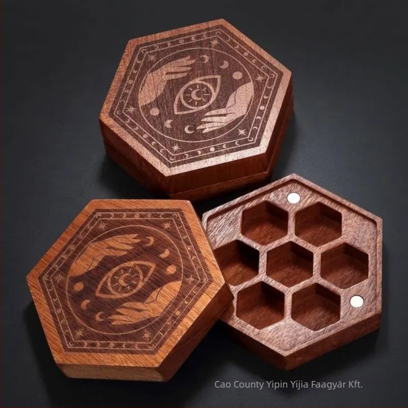 Fából készült kockatároló doboz rekeszekkel, poligonális mágneses kialakítással
